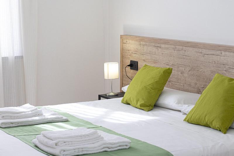 Hotel Tornielli 9 - Oda