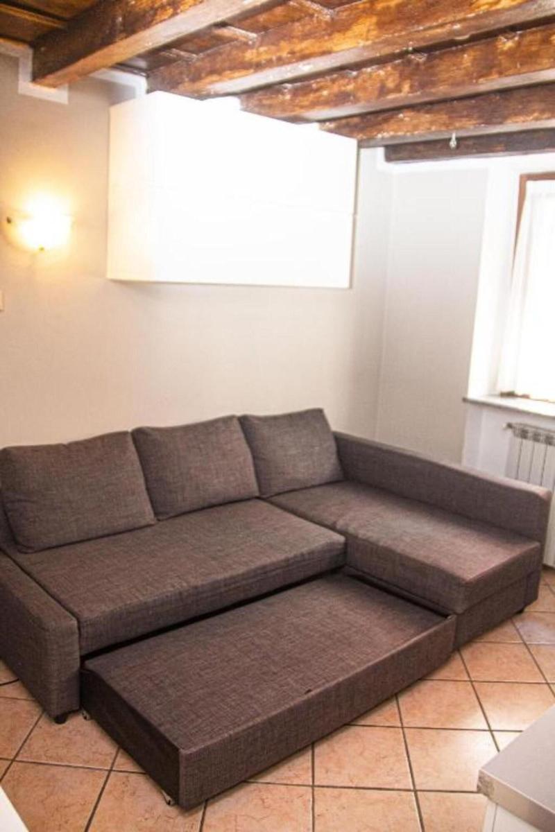 Hotel Tornielli 9 - Oda