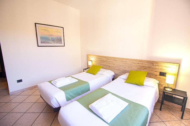 Hotel Tornielli 9 - Oda