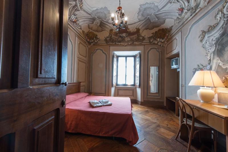 Casa Regina Montis Regalis - Oda