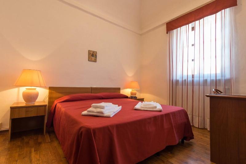 Casa Regina Montis Regalis - Oda