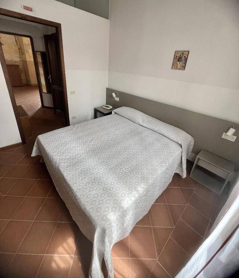 Casa Regina Montis Regalis - Oda