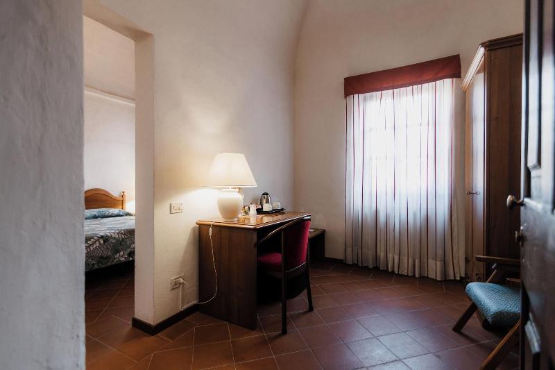 Casa Regina Montis Regalis - Oda