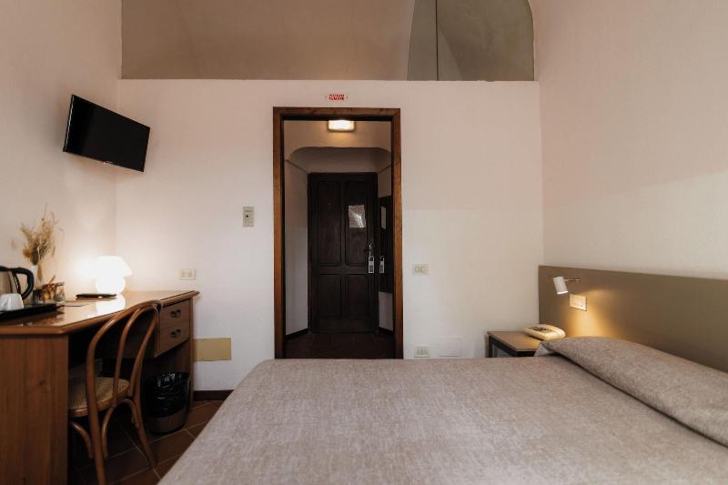 Casa Regina Montis Regalis - Oda