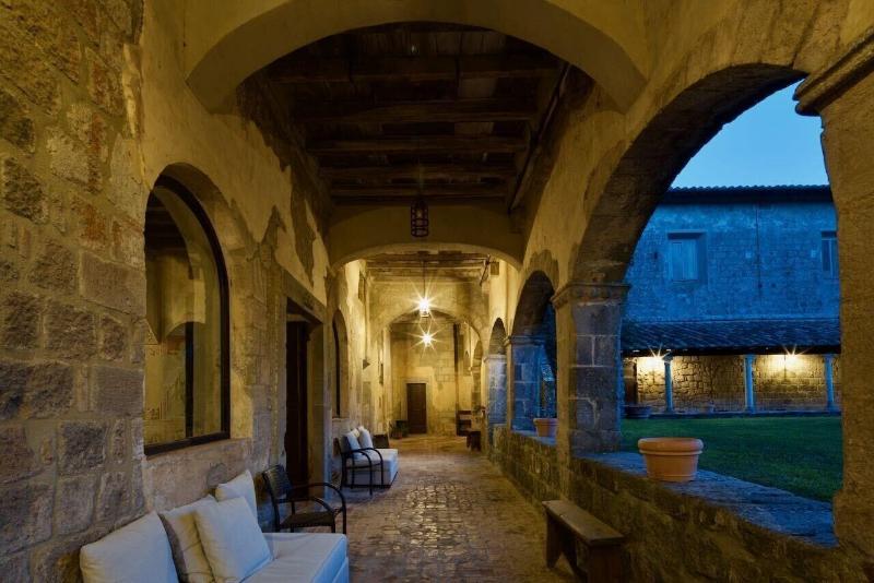 Convento San Bartolomeo - Genel