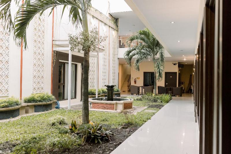 Grand Sahman Hotel - Teras