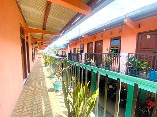 Hotel Gerung 1 Near Alun Alun Nganjuk otel fotoğrafı