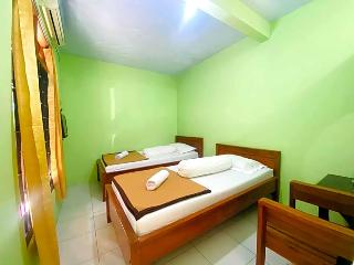 Hotel Gerung 1 Near Alun Alun Nganjuk fotoÄŸrafÄ±