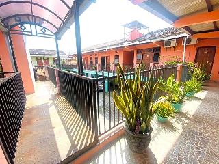 Hotel Gerung 1 Near Alun Alun Nganjuk fotoÄŸrafÄ±