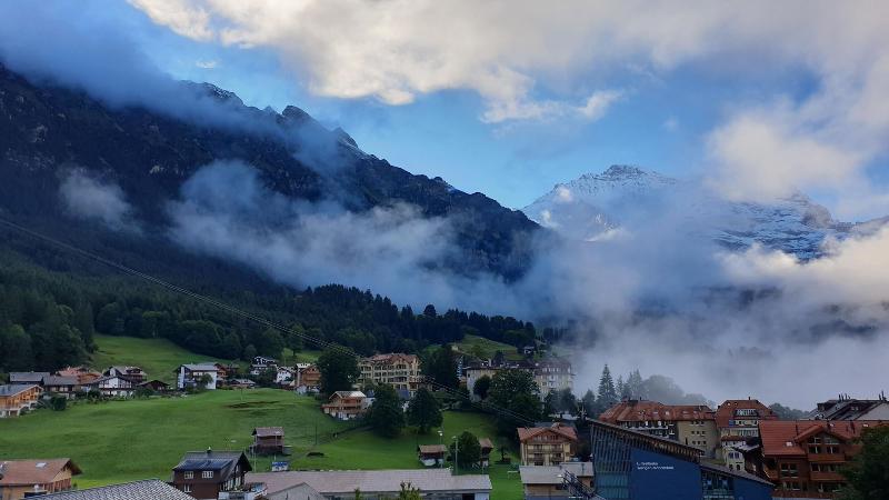 Hotel Scha Negg Wengen - Genel