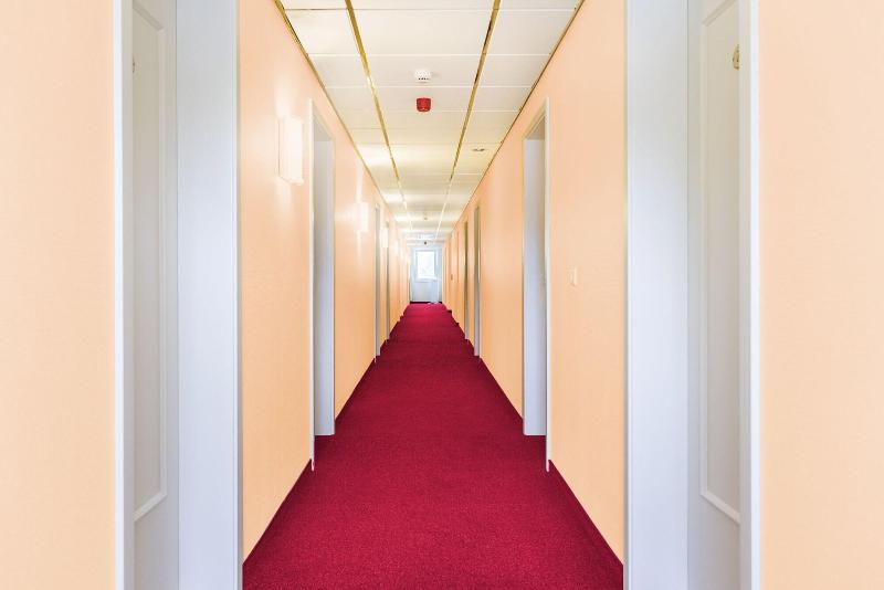 Hotel Muenkel - Lobi