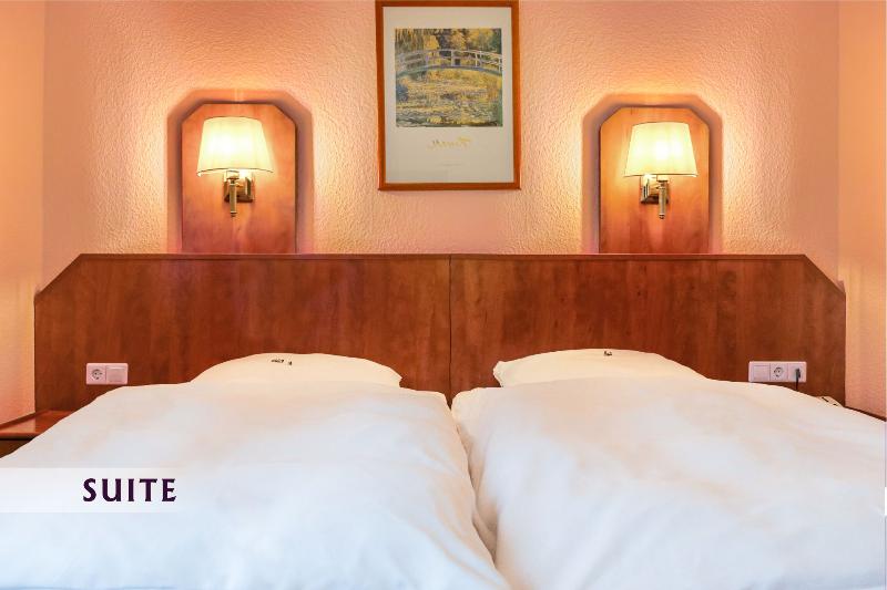 Hotel Muenkel - Oda