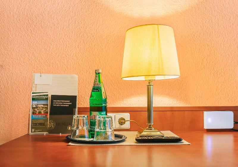 Hotel Muenkel - Oda