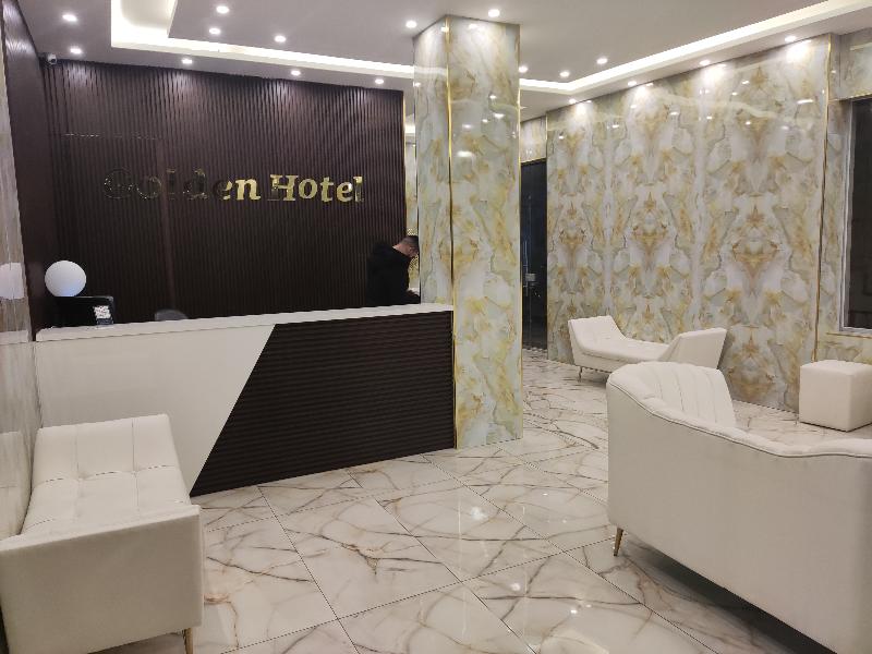 Golden Hotel - Lobi