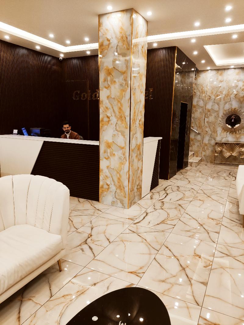 Golden Hotel - Genel