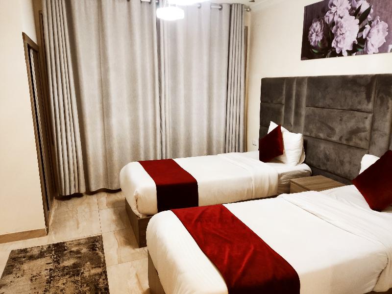 Golden Hotel - Oda