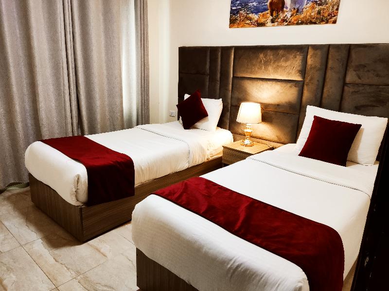 Golden Hotel - Oda