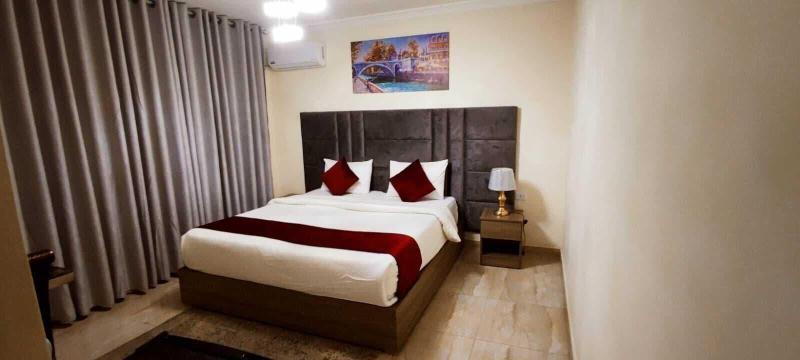 Golden Hotel - Oda