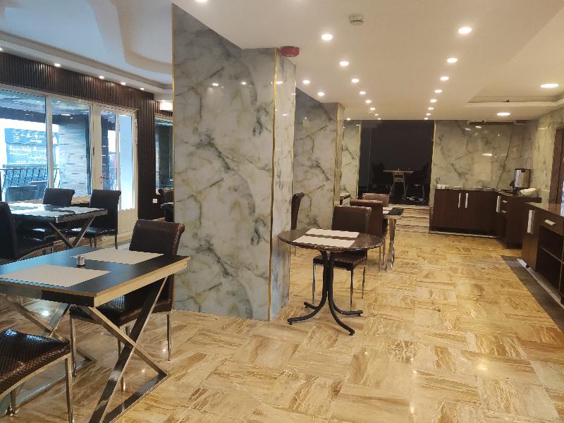 Golden Hotel - Restoran
