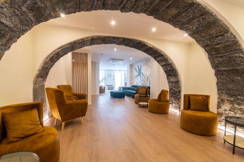 Comfort Inn Ponta Delgada - Lobi