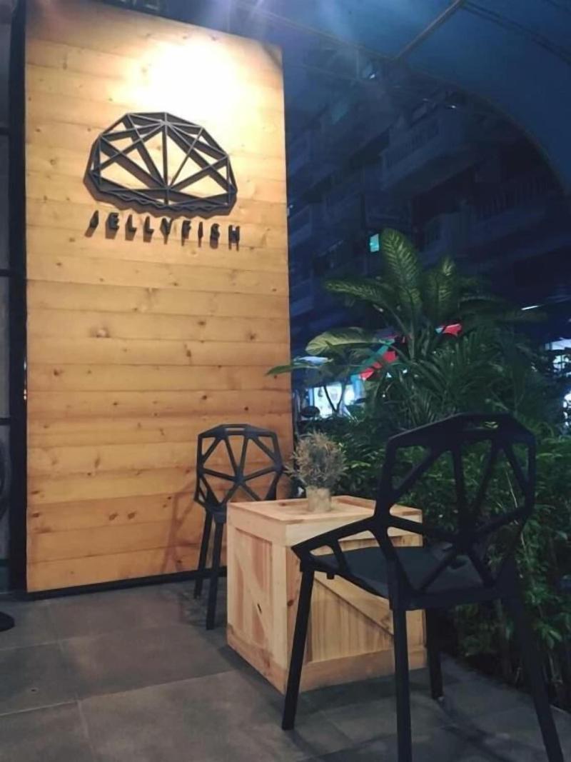 Jellyfish Hostel - Lobi
