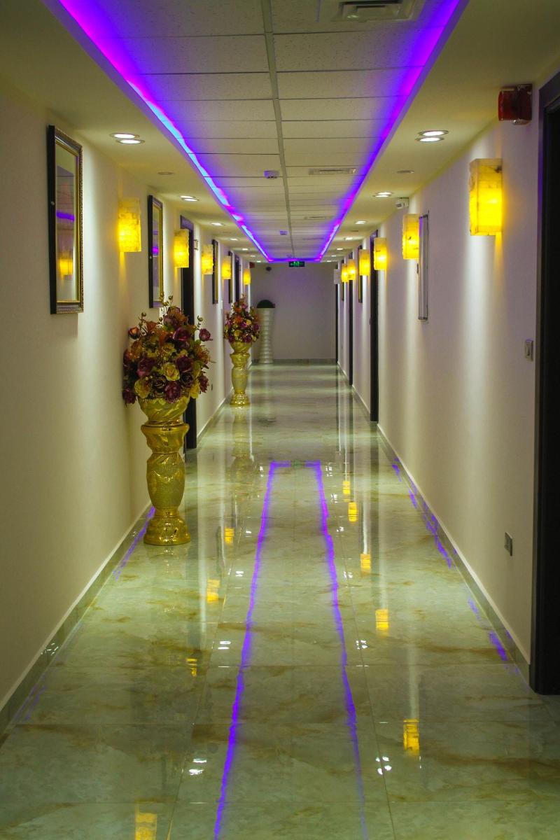 Qaser Alsultan Hotel Suites - Lobi