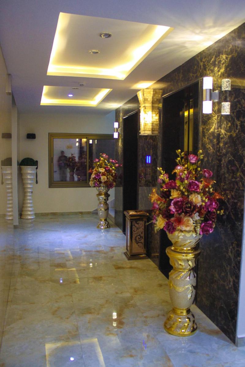 Qaser Alsultan Hotel Suites - Lobi