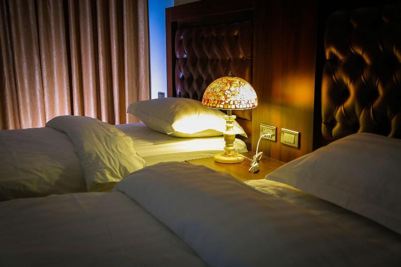 Qaser Alsultan Hotel Suites - Oda