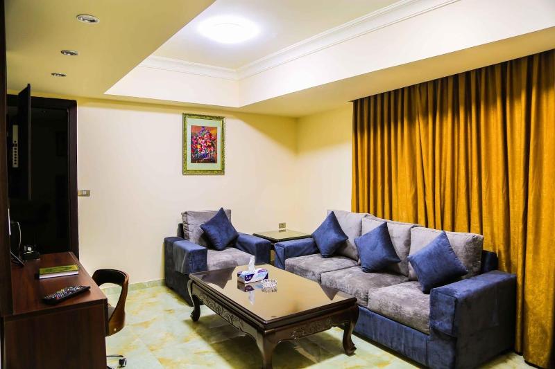 Qaser Alsultan Hotel Suites - Oda
