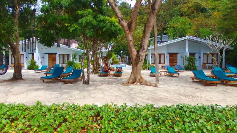 The Mooring Resort - Genel