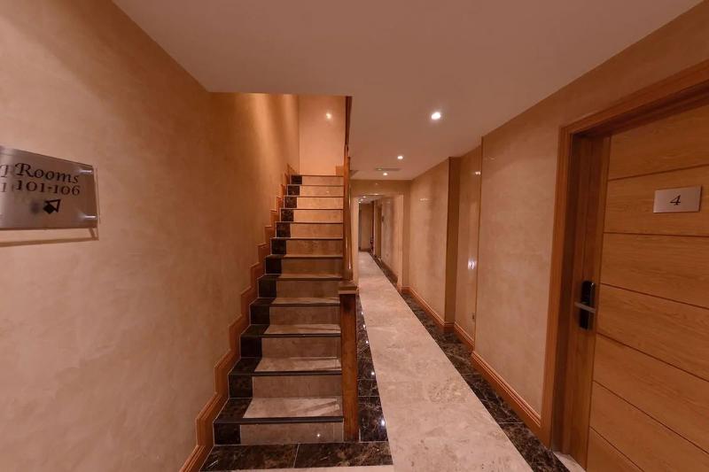 Duke Apartments - Lobi