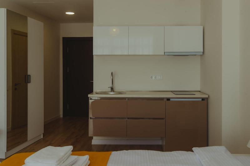 White Sails Residential Hotel - Oda