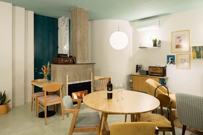 Covelo The Original Rooms And Suites - Lobi