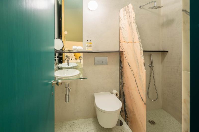 Covelo The Original Rooms And Suites - Oda