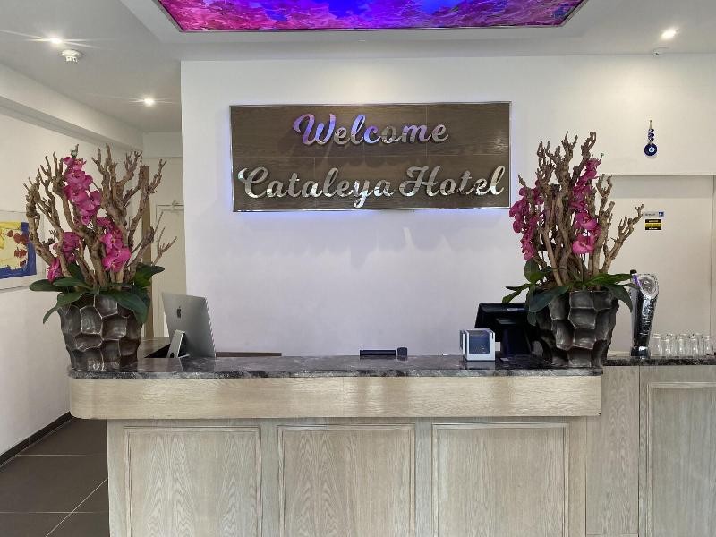 Hotel Cataleya Bv - Lobi