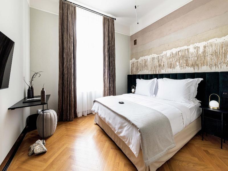 Zola Hotel Palais De Boha Me - Oda