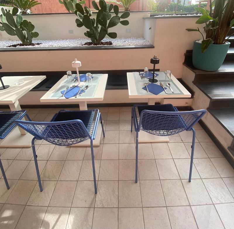 Hotel Portum - Genel