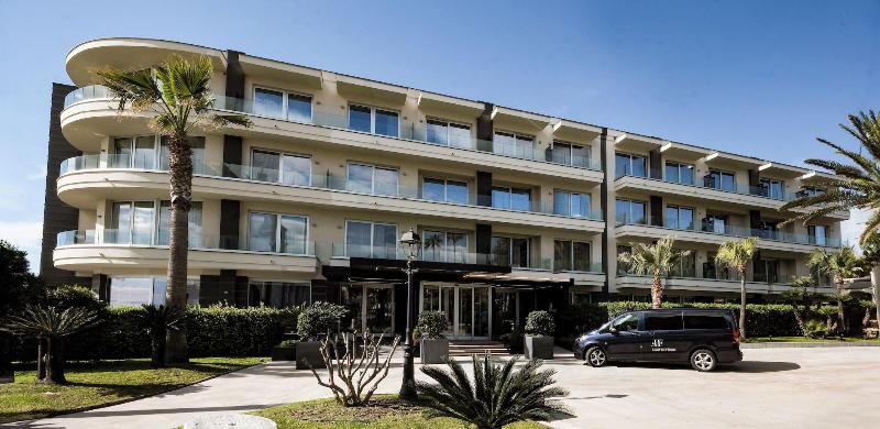 Resort Tre Fontane - Genel