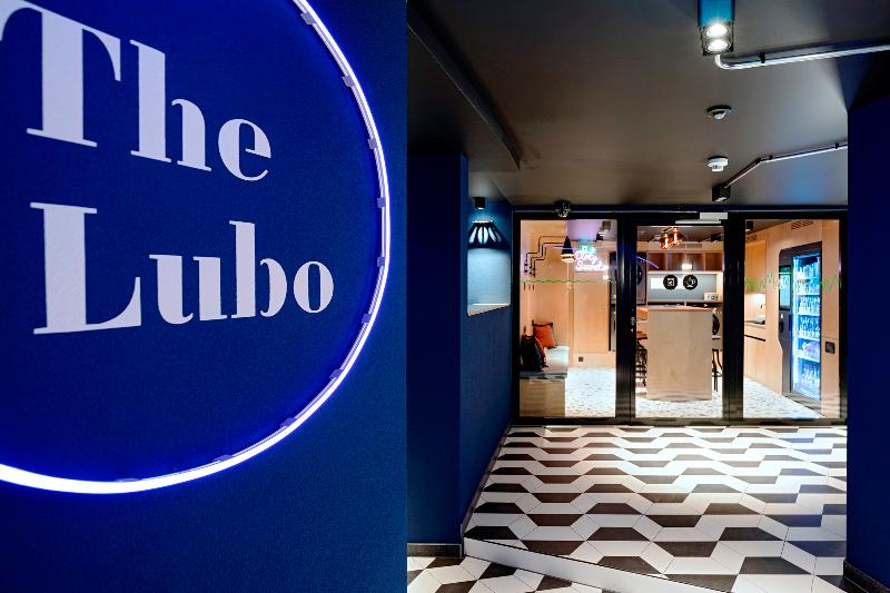 The LUBO - self check-in - Lobi