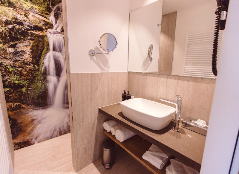 Hotel Libertas Elements Pure - Oda