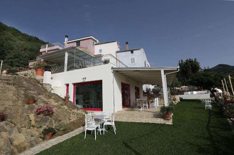 Borgo Rosso Di Sera Resort Country Chic - Lobi