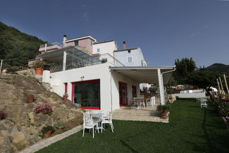 Borgo Rosso Di Sera Resort Country Chic - Lobi