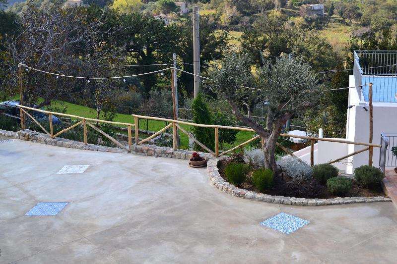 Borgo Rosso Di Sera Resort Country Chic - Oda