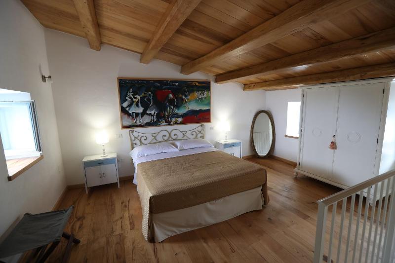 Borgo Rosso Di Sera Resort Country Chic - Oda