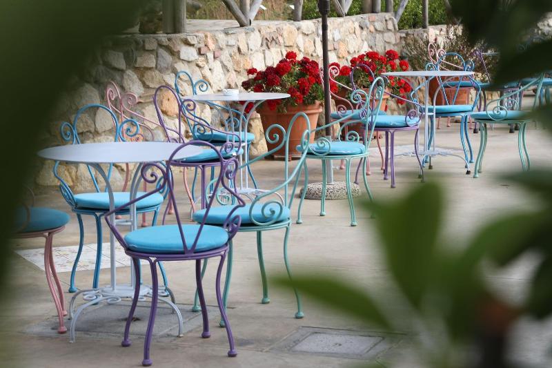Borgo Rosso Di Sera Resort Country Chic - Restoran