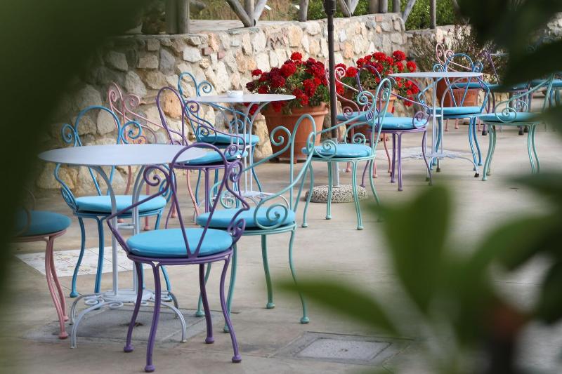 Borgo Rosso Di Sera Resort Country Chic - Restoran