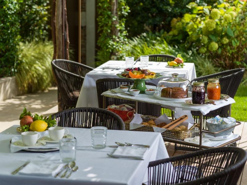 Madama Garden Retreat - Restoran