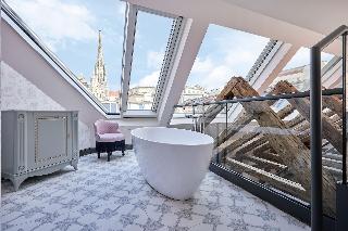 The Leo Grand fotoÄŸrafÄ±