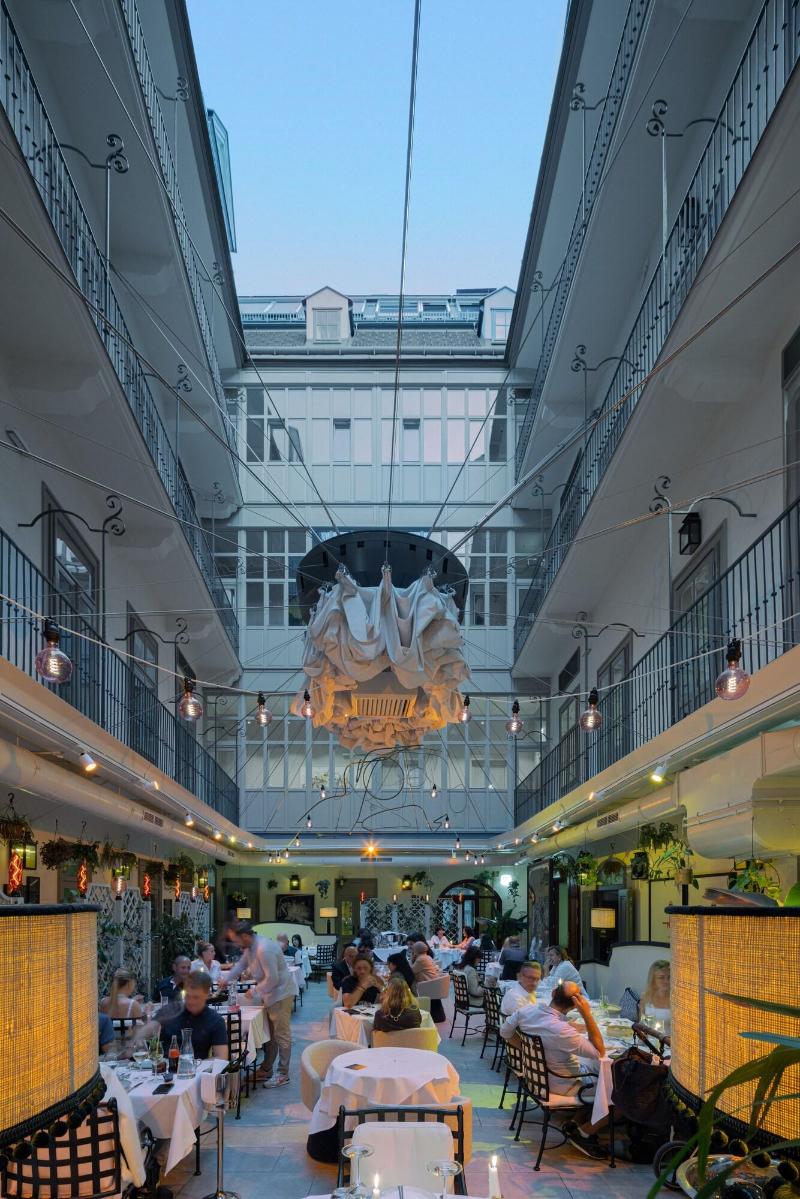 The Leo Grand - Restoran