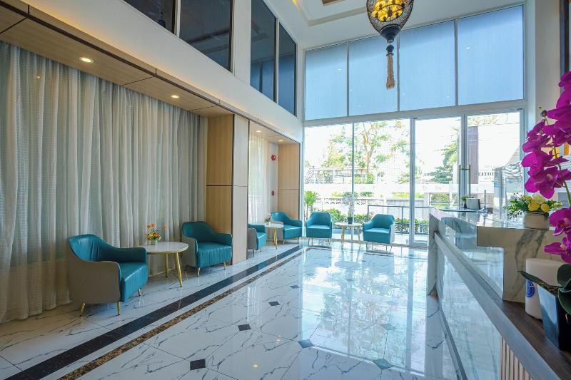 Ht9 Hotel - Lobi